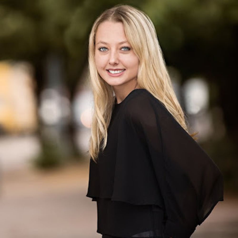 Meet your Posher, Ivy